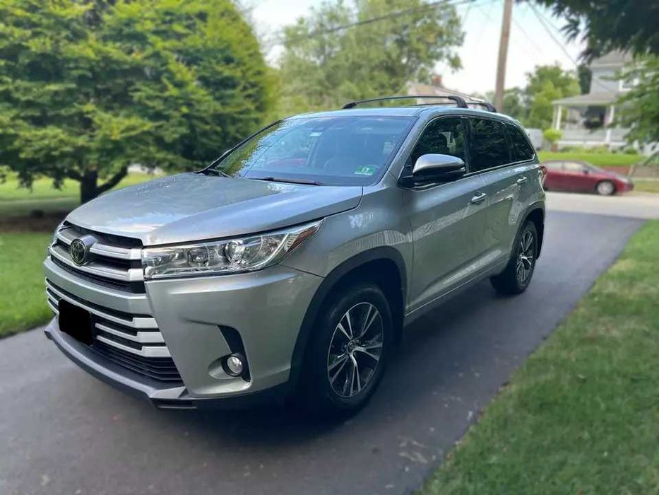 2018 Toyota Highlander LE