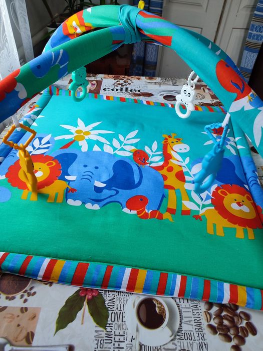 Розвиваючий килимок