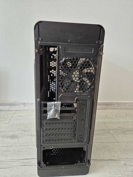 ATX корпус GAMEMAX Pardo (3*120mm з реобасом керування обертами)