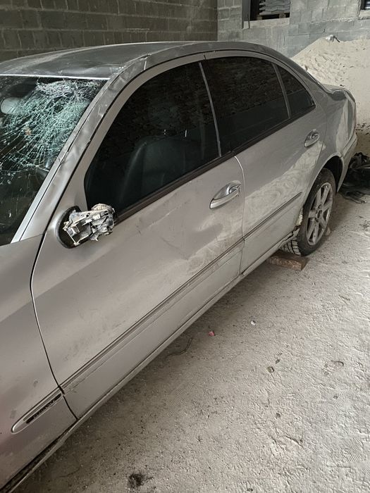 Мерседес 211 2.2 сді 2002 рік укр. регістарція