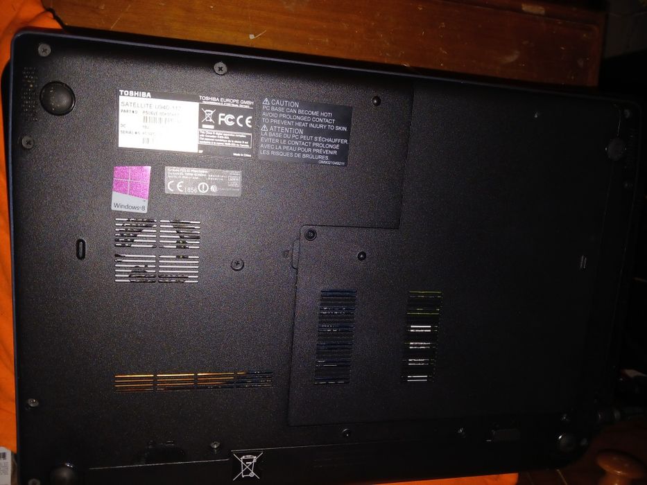 Toshiba completamente novo