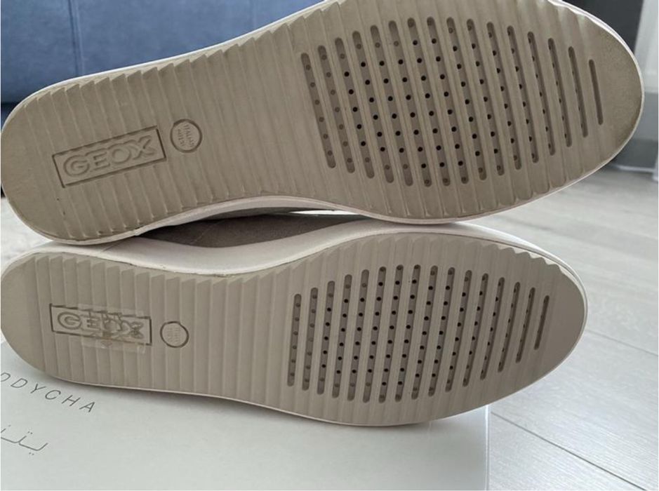 Черевики жіночі демісезонні Geox