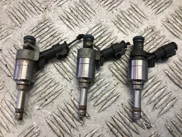 Форсунки  03C906036M 06H906036H/P VW Audi Seat Skoda 1.8 TSI