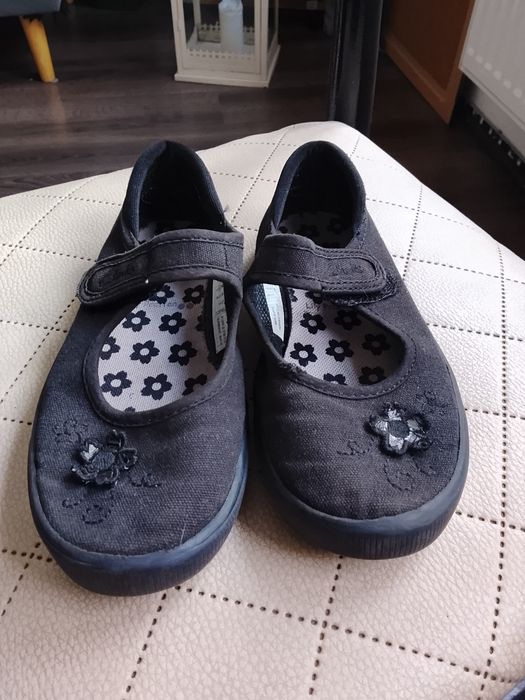 Trampki dziewczęce papcie do przedszkola 3 pary