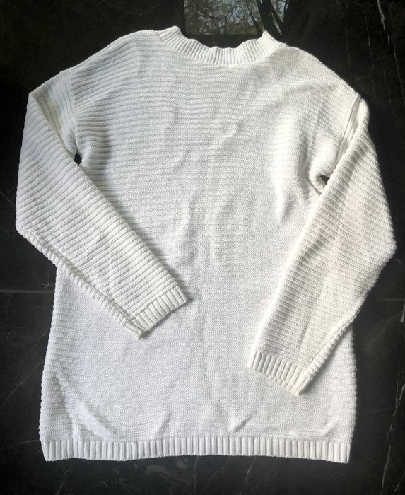 Missguided swetrowa sukienka tunika oversize biała rozm. XS stan BDB