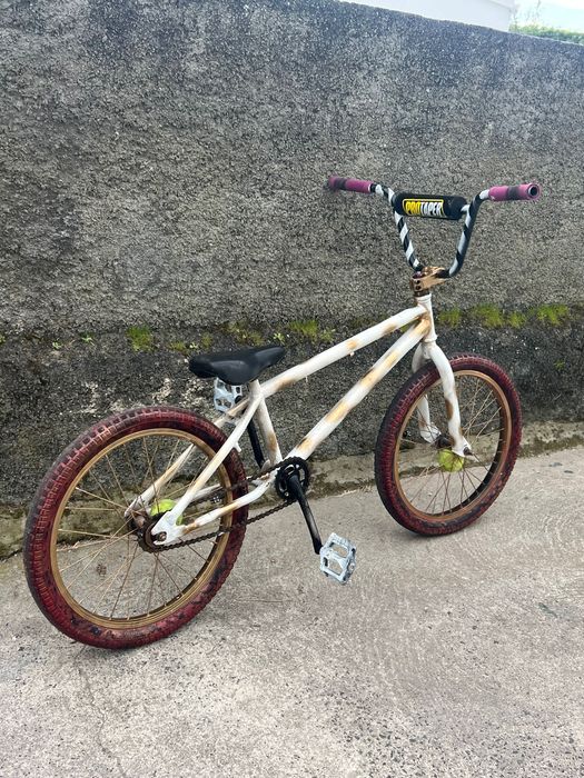 BMX manobras  todo nova