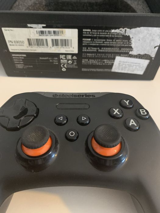 Comando para computador e telemóvel Steelseries Stratus XL GC-00002