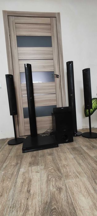 Домашній кінотеатр "Sony"
