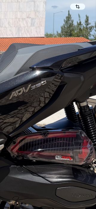 Honda adv 350 Black night F/extras