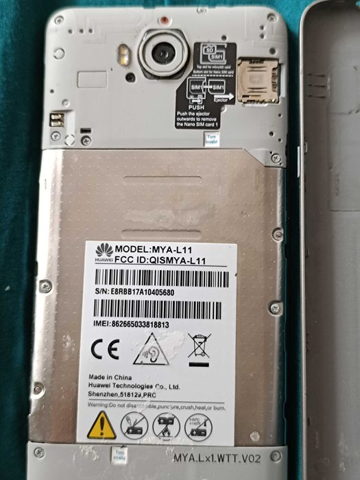 2 Smartphones Huawei P10 e P20