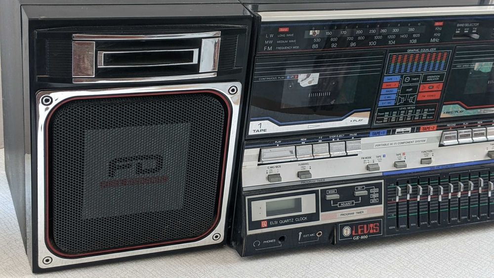 Магнитола  Levis GE-800  клон Sharp GF-800