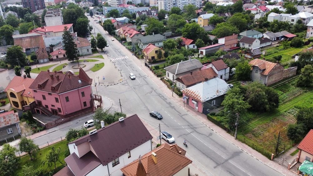 Продаж КОМЕРЦІЙНОГО Приміщення. Вул. Львівська!