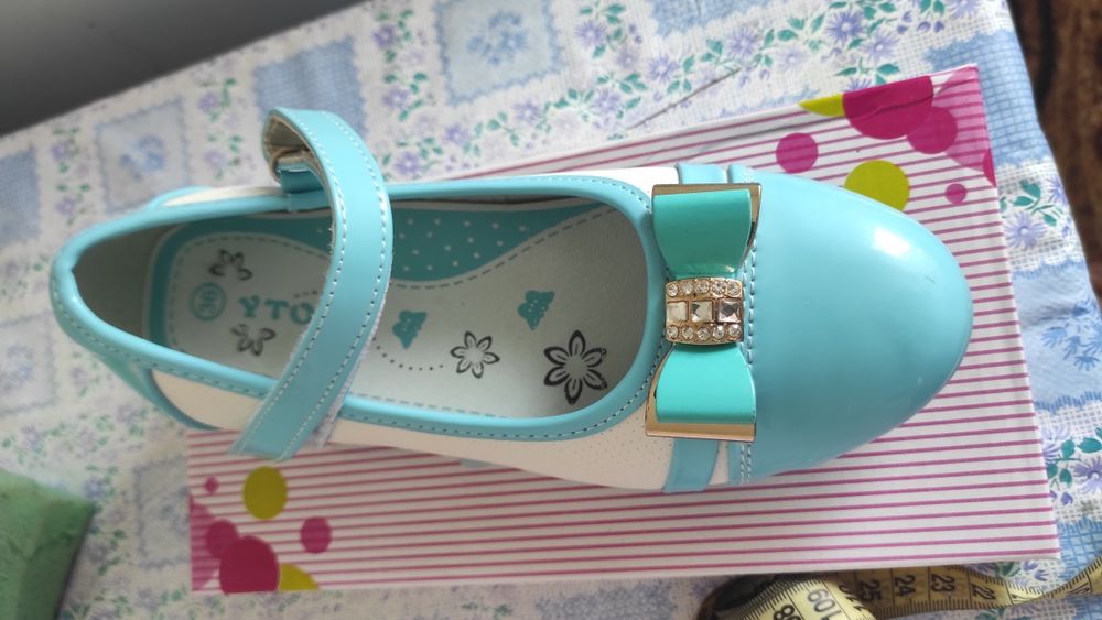 Туфлі для дівчини