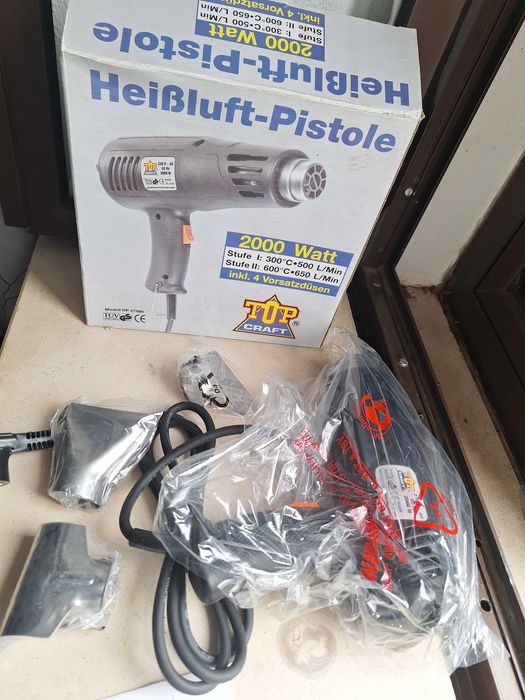 Ferramenta com muitas peças