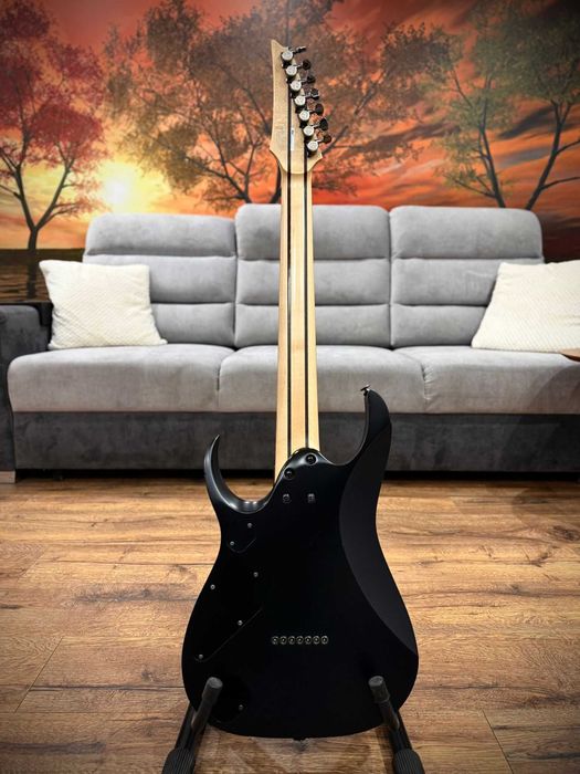 Ibanez RGD7UCS-ISH Prestige Uppercut – 7 strun | Bare Knuckle | Made in Japan | Futerał