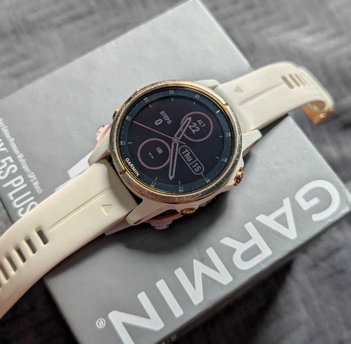 Garmin Fenix 5s Plus Sapphire