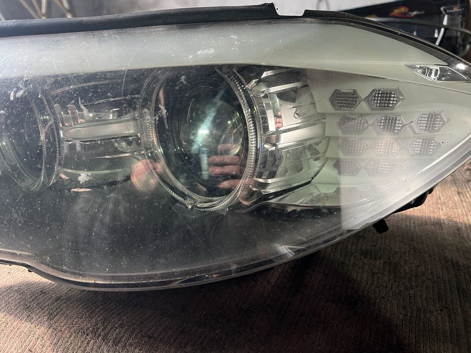 Фара ліва BMW 5 F10 F11(2010-2013) Bi-Xenon LED Hella