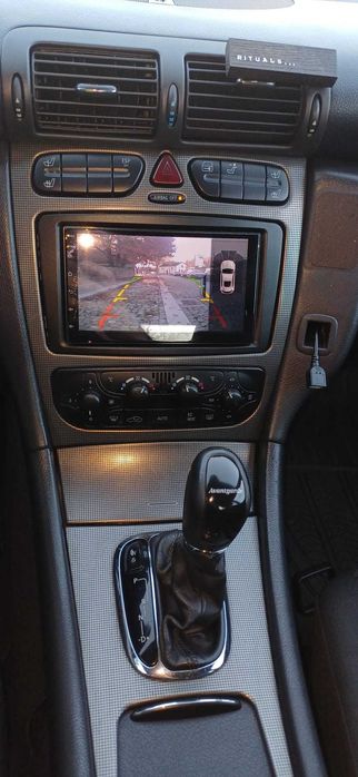 Mercedes-Benz C220 W203