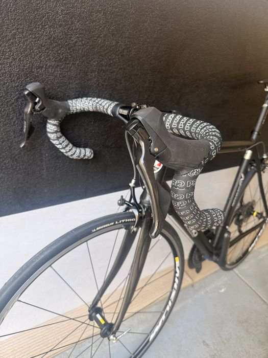 Bicicleta estrada-  grupo 105 - rodas Mavic