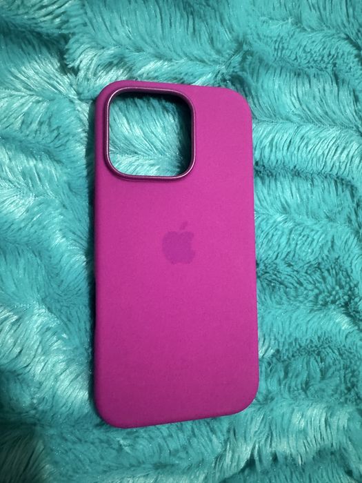 Чехол iphone 16pro