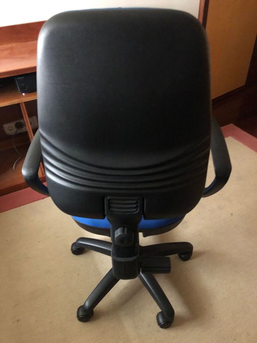 Cadeira de Escritório Ergonómica