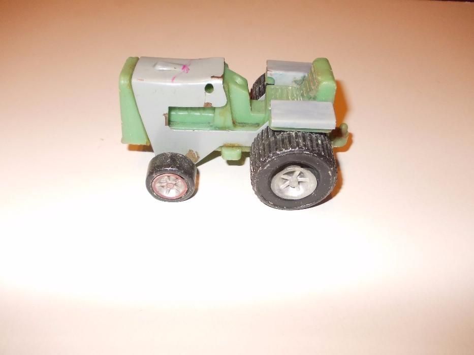 Игрушка СССР колесный трактор