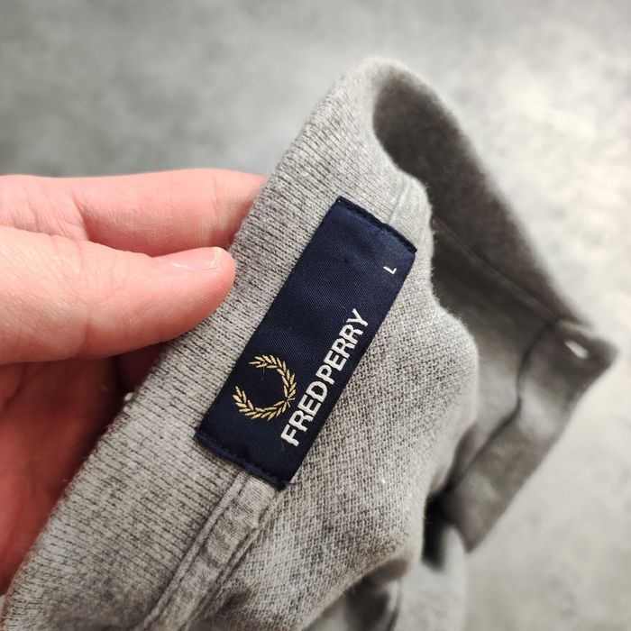 MĘSKA Koszulka PREMIUM szara Haft Logo Fred Perry Bawełna Elegancka