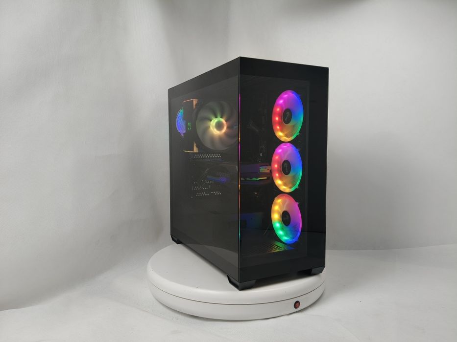Komputer Gamingowy Ryzen 7 7800X3D,RTX 5070,64 GB 6000 MHz,SSD,Win 11