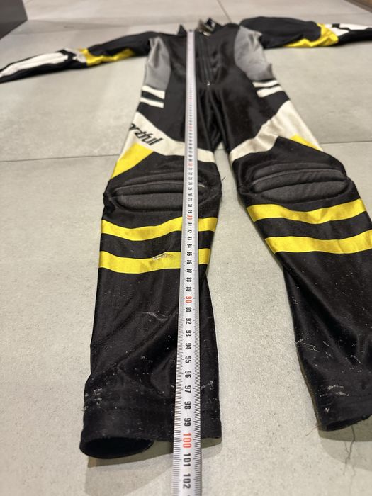 Guma narciarska 128 dla dziecka kombinezon wyścigowy