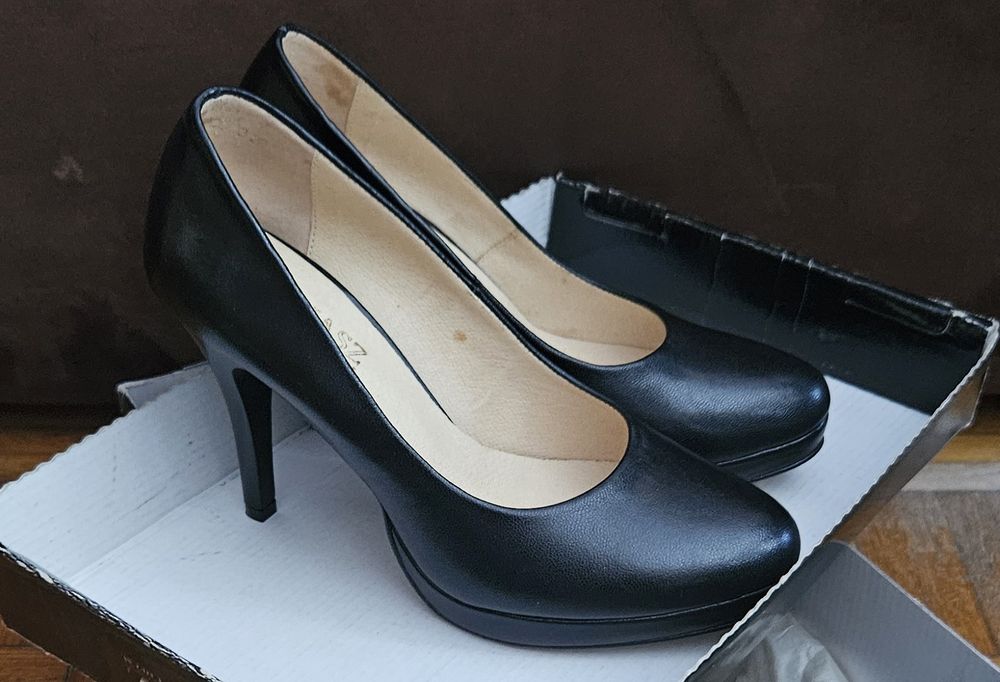 Buty skórzane, eleganckie pantofle, czólenka, szpilki, r.35