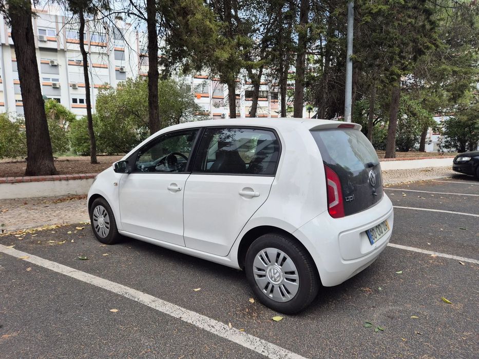VW Up! 1.0 BlueMotion Move foto 2