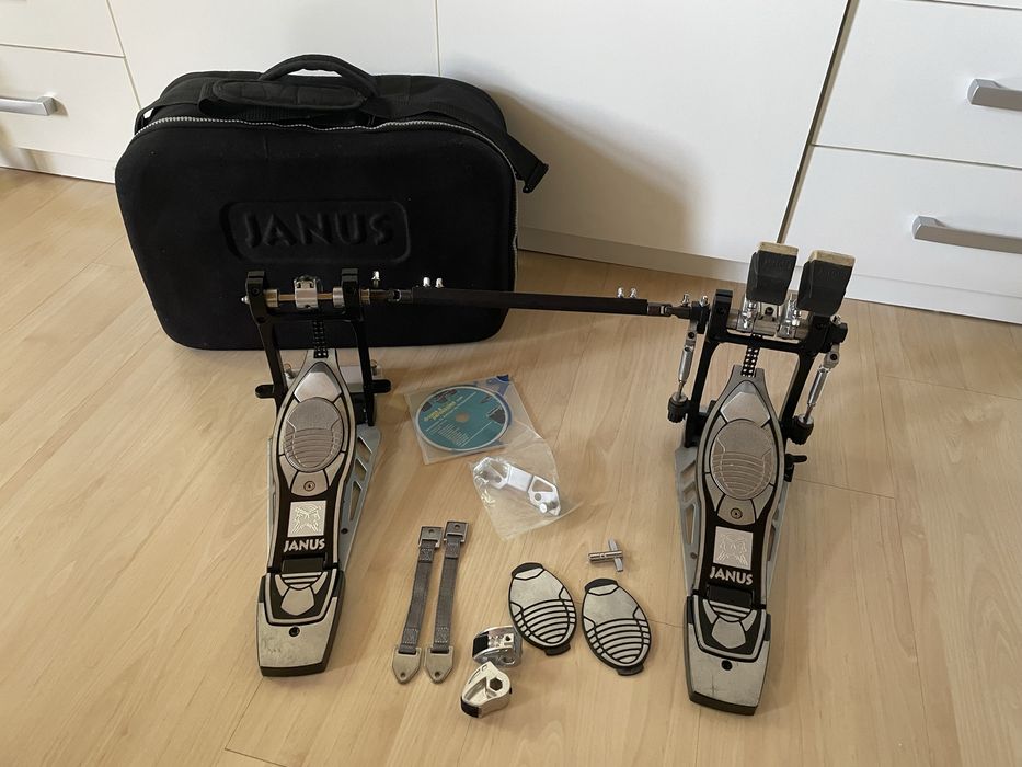 Mapex Janus  Twin Podwójna stopa perkusyjna podwójna z podwójnym łańcuchem Case w zestawie