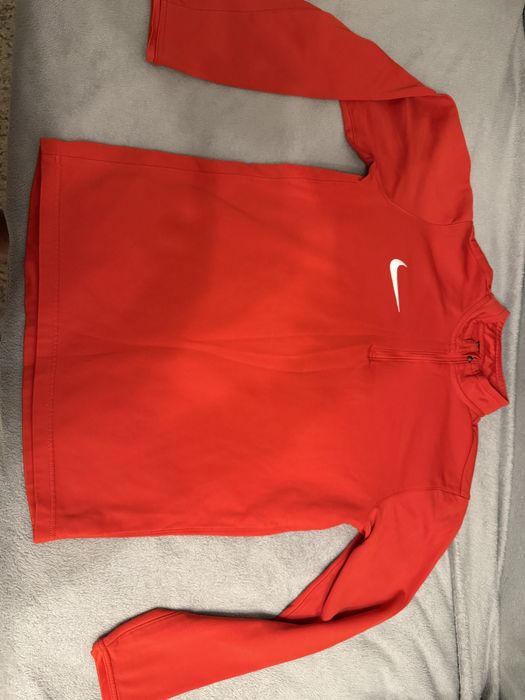 Koszulka sportowa Nike M czerwona
