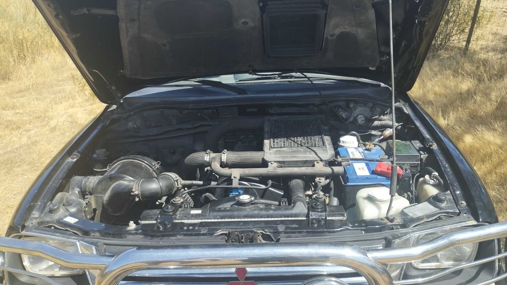 Carrinha Mitsubishi L200 diesel, ano 1998 para venda