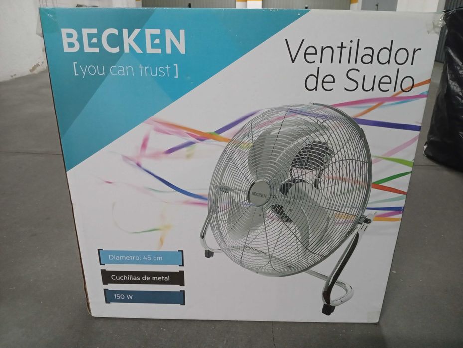 Ventoinha de Chão BECKEN 45cm Metal 150W