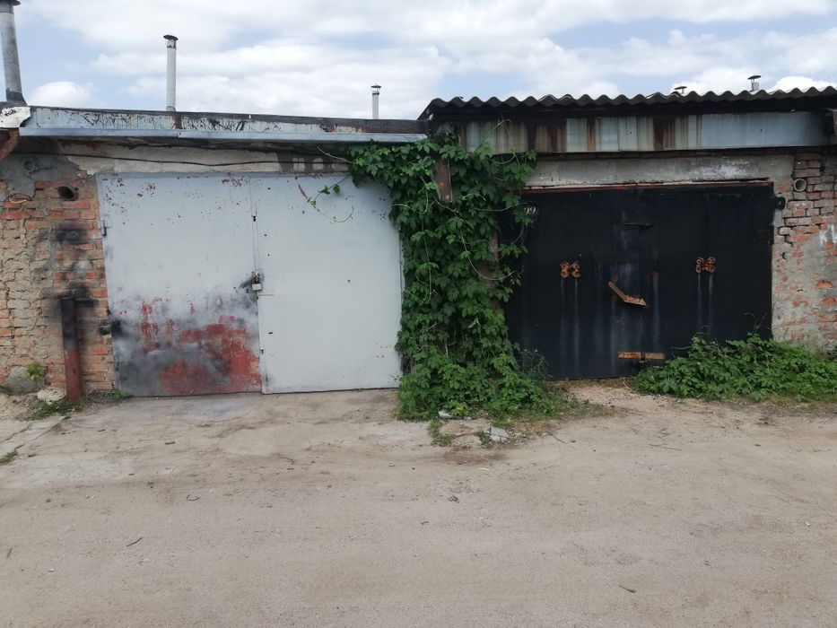 Продам гараж Полтавська ТОВ Восход ( Обмен )