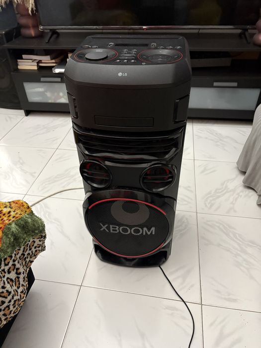 LG XBOOM ON7 500W – Coluna Hi-Fi Bluetooth, Karaoke, DJ, CD, USB