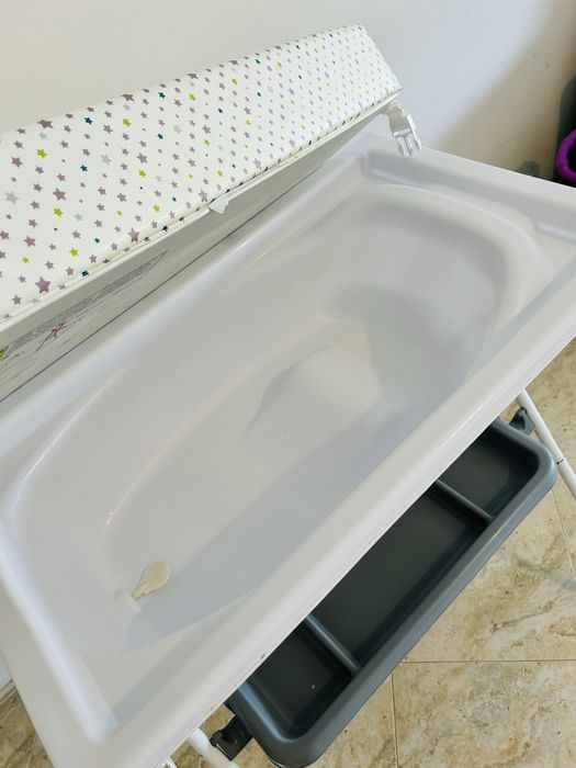 Banheira de bebé + trocador