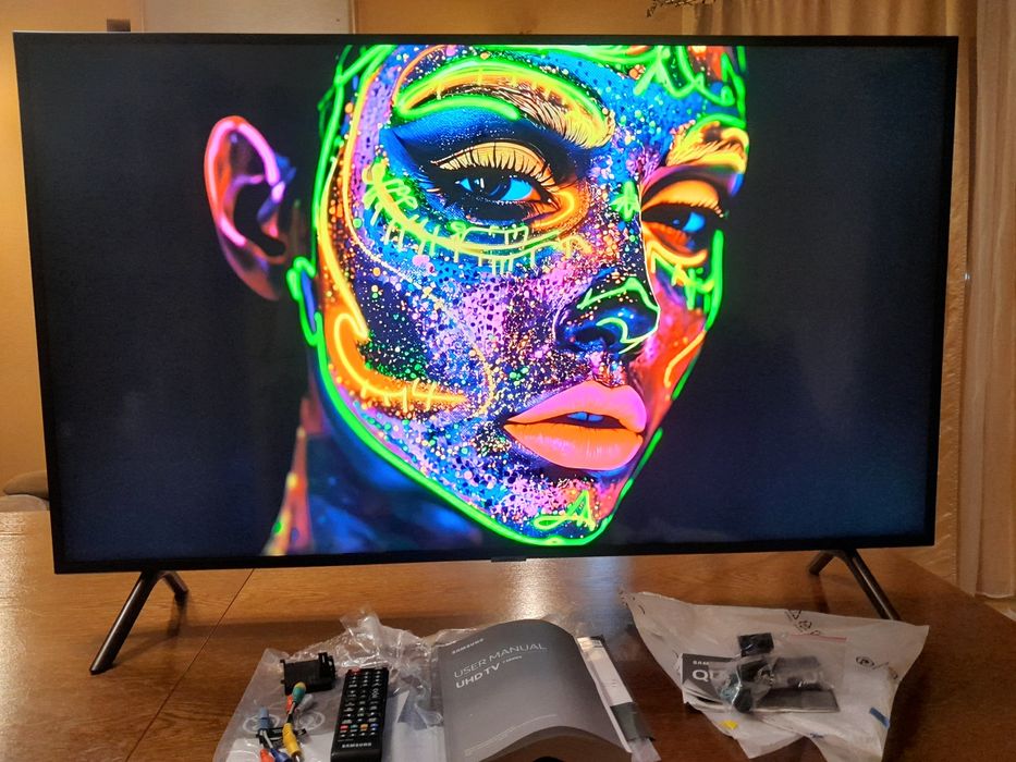 Samsung UE49NU7102K LED Smart 4K  DVB-T2/HEVC/H.265 WiFi  NETFLIX  You