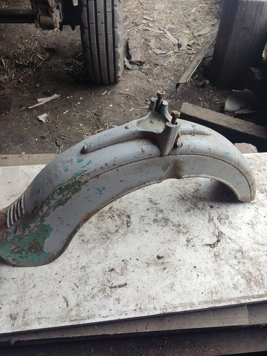 Щиток болотник крило Ява 350 - 634 - 638 Иж-56