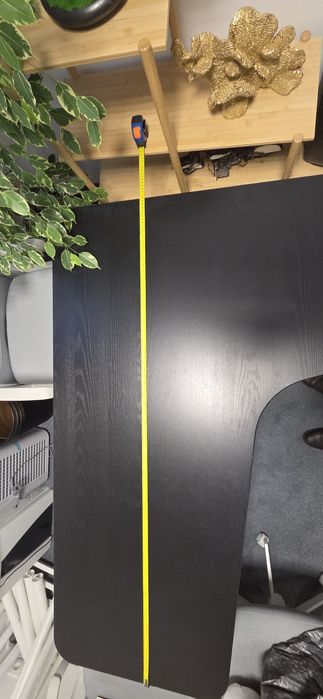 Biurko w dobrym stanie