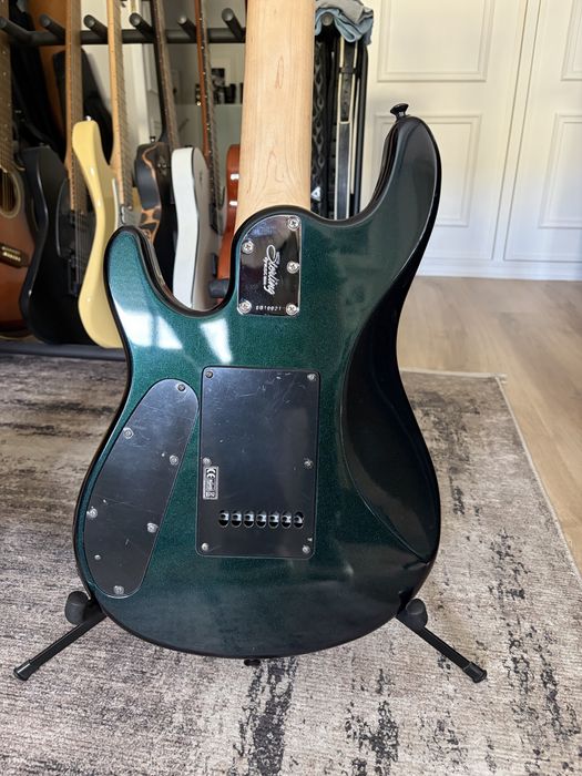 Guitarra 7 cordas Petrucci