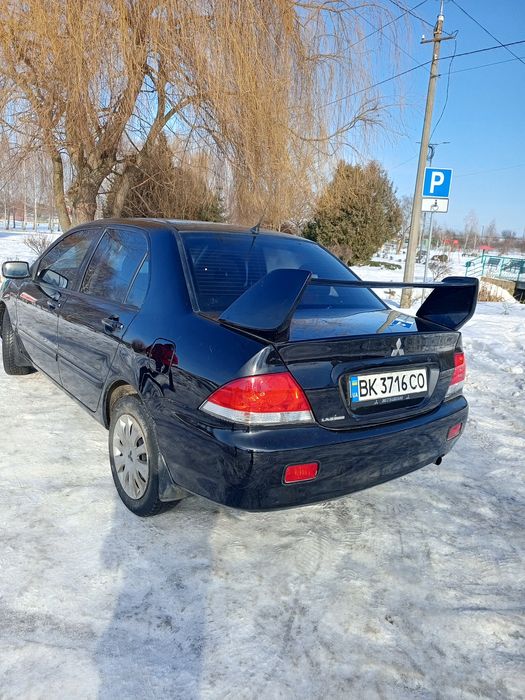 Продам мітсубісі лансер 1,6 газ бензин