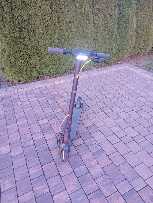 Hulejnoga elektryczna