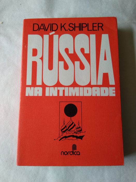 História . . . . .