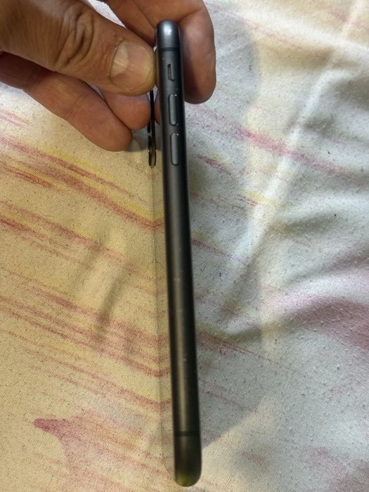 Iphone  11 black 64gb