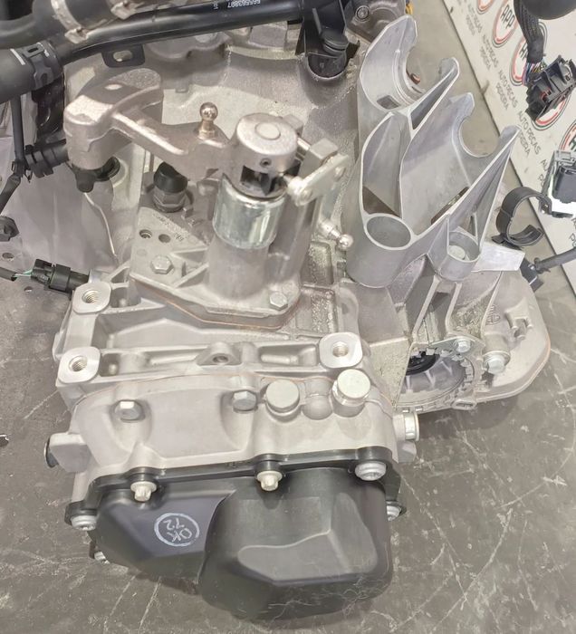 Caixa de velocidades Opel Corsa E de 2018,1.4 16V,Ref: S374