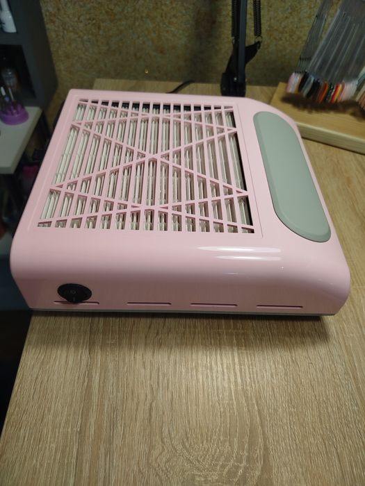 Меблі для салону краси