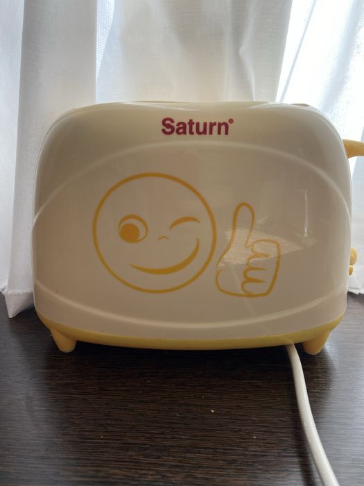 Продам тостер Saturn