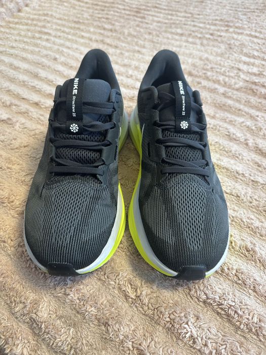 Кросівки Nike Air Zoom Structure 25
